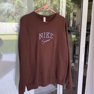 Nike crewneck